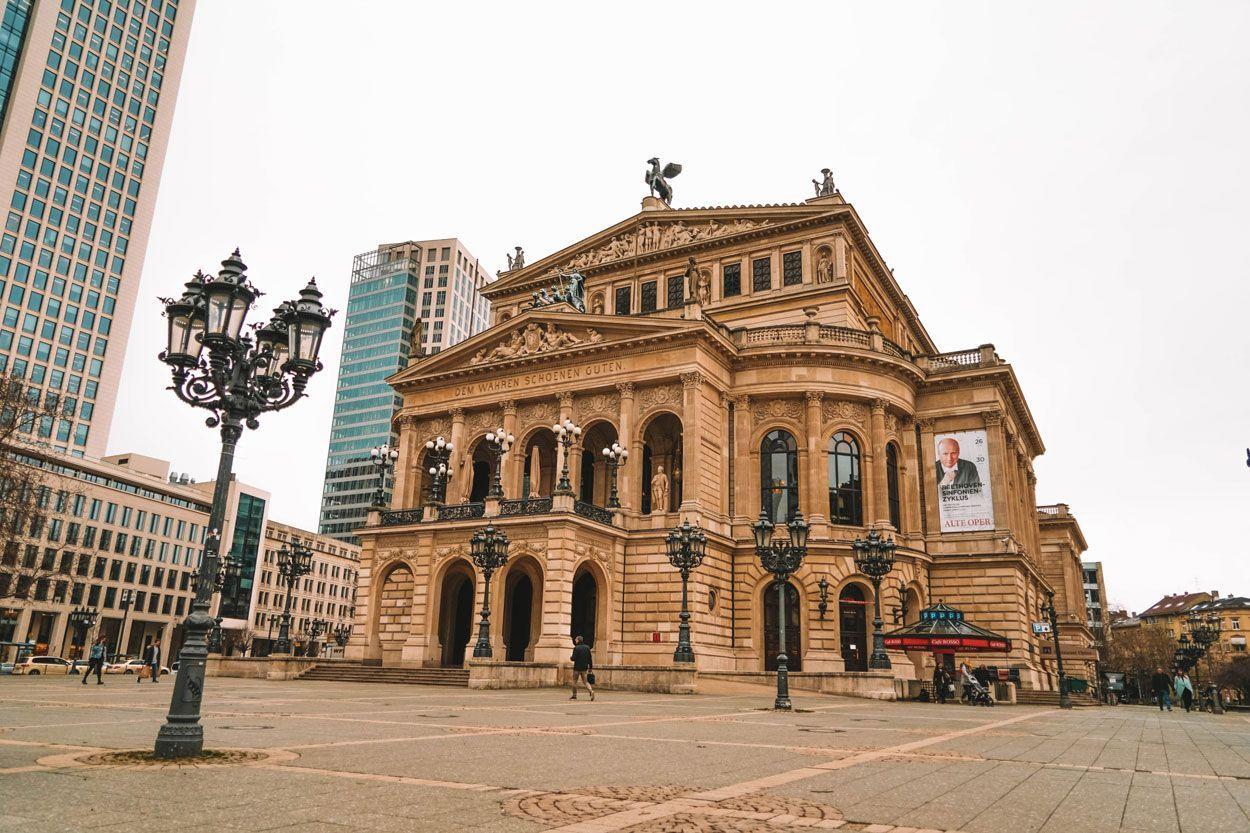 opera