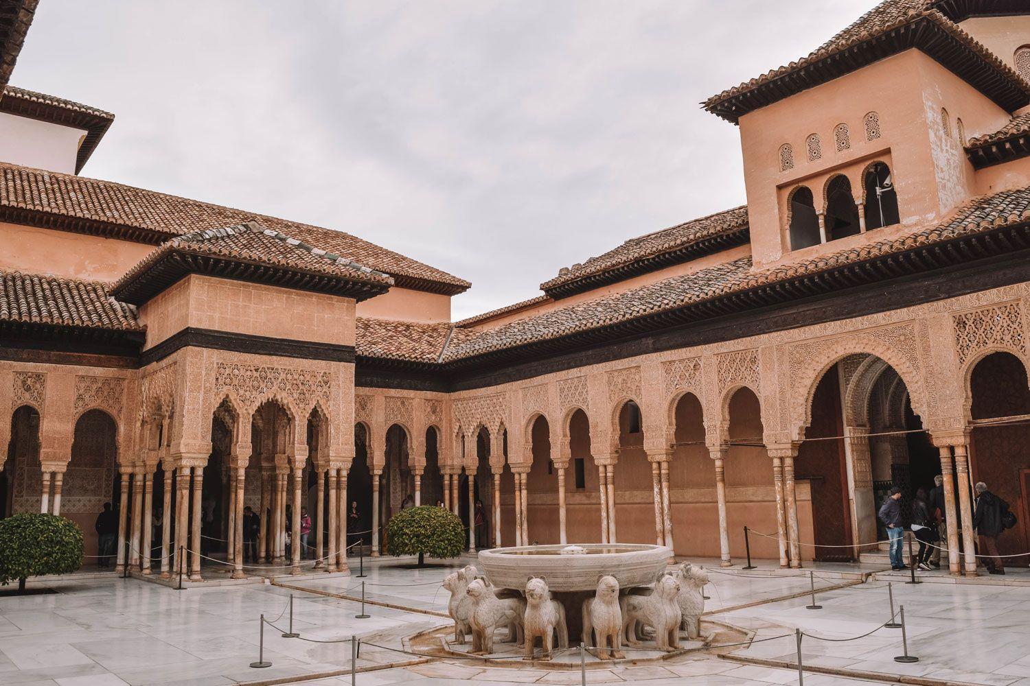 Patio de los Leones Granada