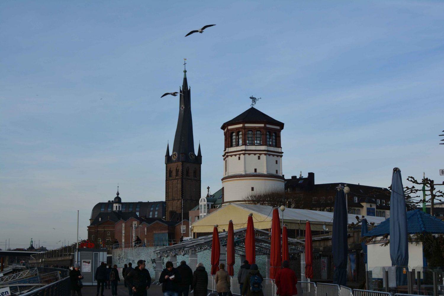 alloggiare a Düsseldorf