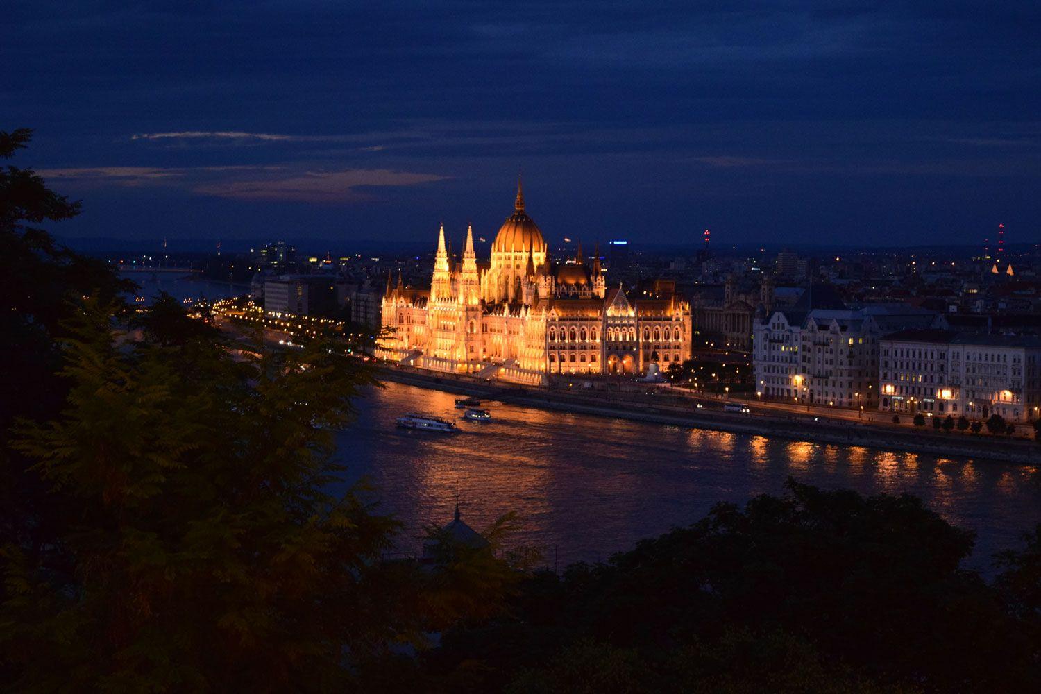 vom Flughafen Budapest ins Zentrum