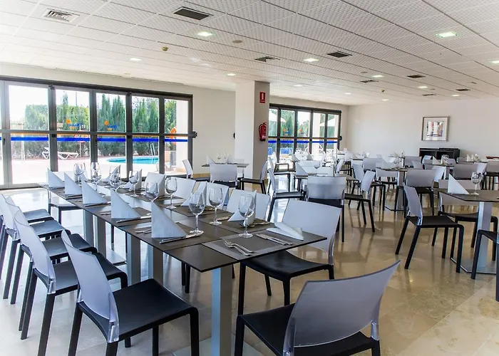 Mejor Hotel en Vera, Experiencia de Lujo Incomparable